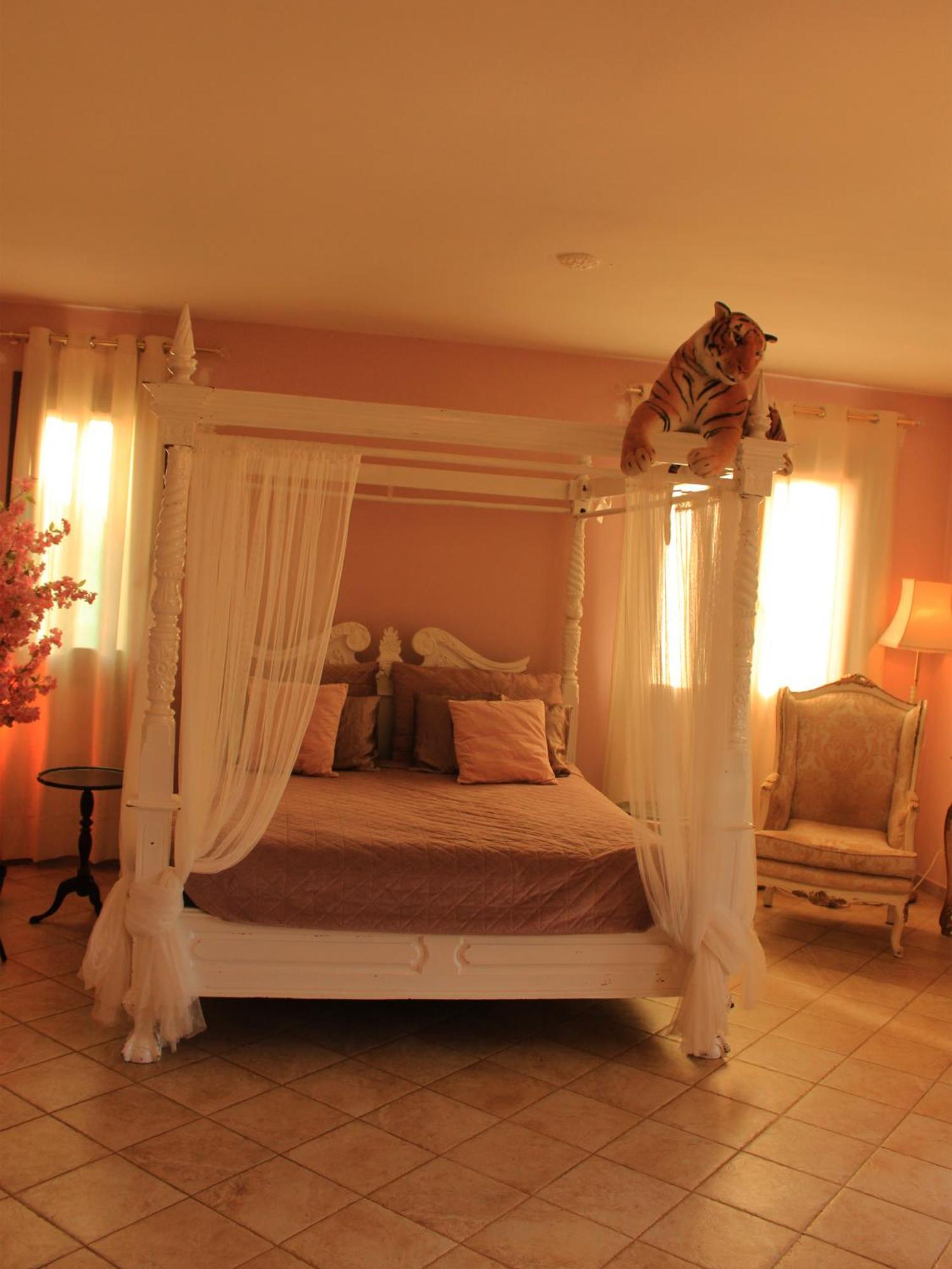 Esmaraldas House Of Love Terrasini Extérieur photo